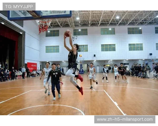 “青春竞技”青少年篮球表演赛在南京激烈角逐冠军，2020年青少年篮球比赛