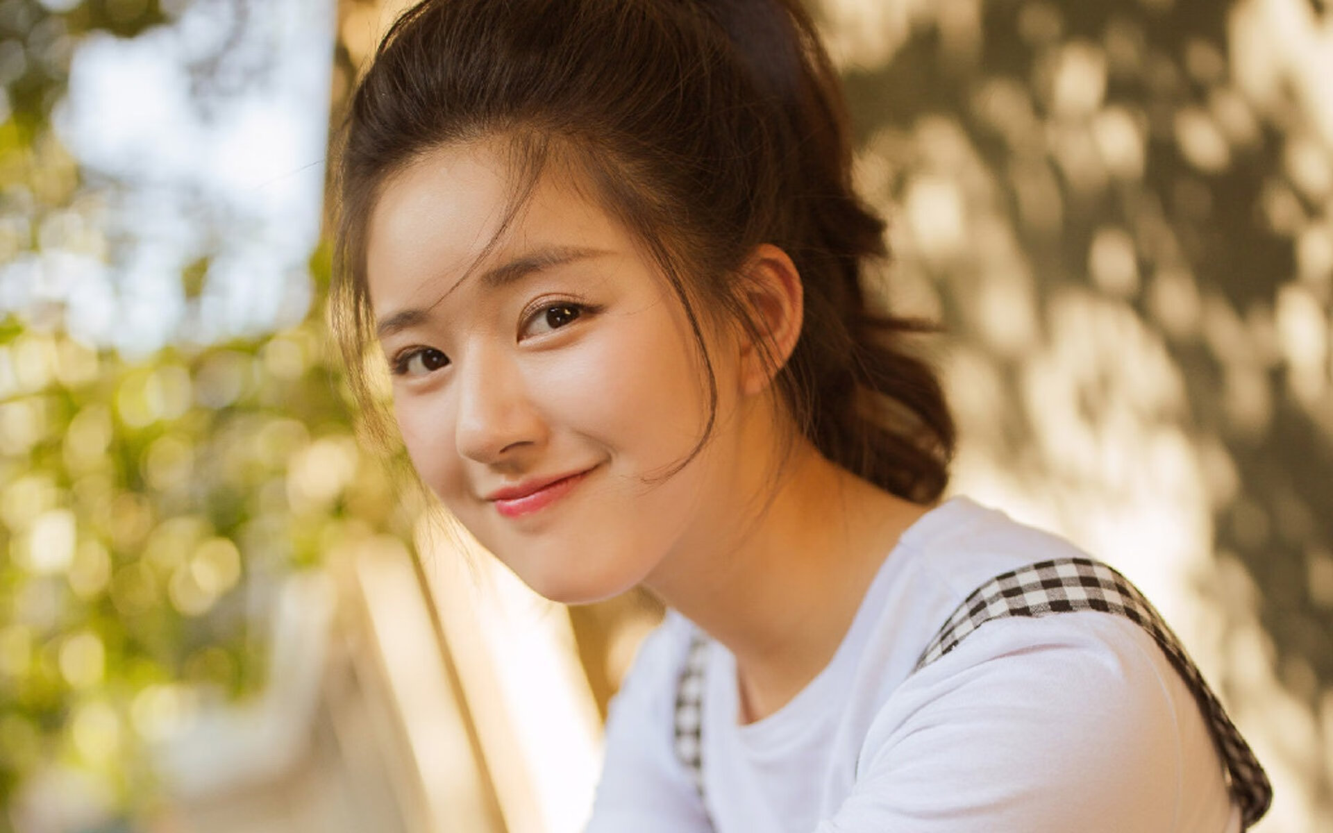 米兰体育APP-中国乒乓球青训新星全国比赛中强势崛起，乒乓球青年组全国冠军