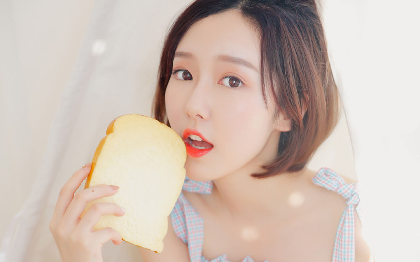 米兰体育官网-中国足球职业俱乐部球队战术调整灵活多样，中国的职业足球队