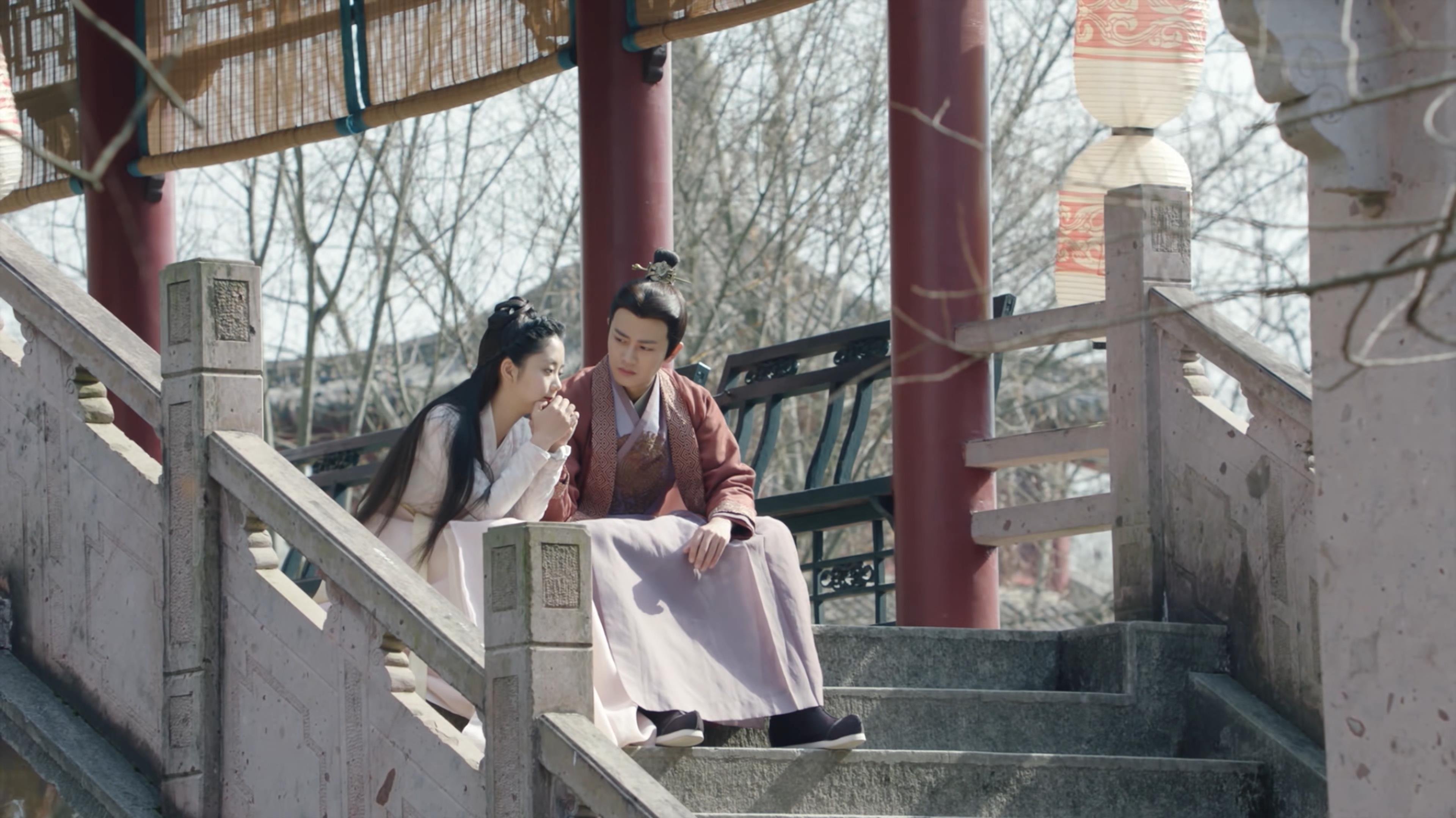 -中超中场核心角色更加关键掌控比赛节奏和攻守转换，中超阶段