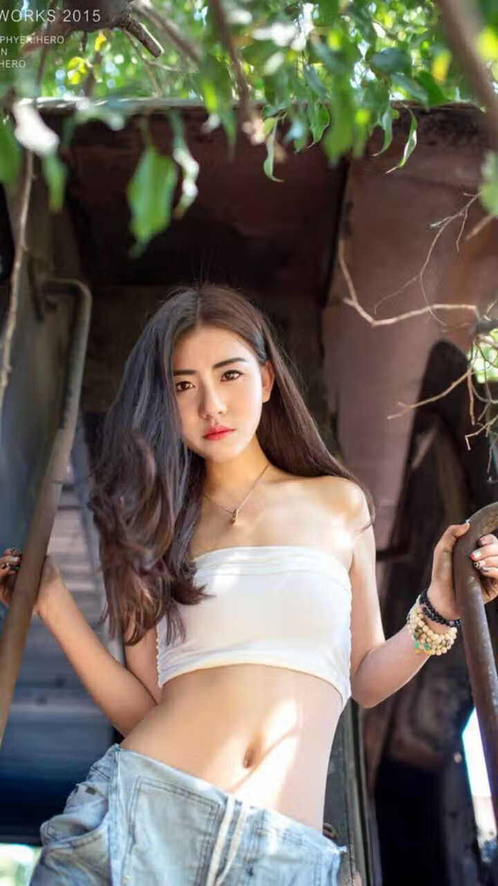 米兰体育-弗朗索瓦·霍尔茨豪伊泽：不畏挑战，在南非队的进攻中提供强大支持