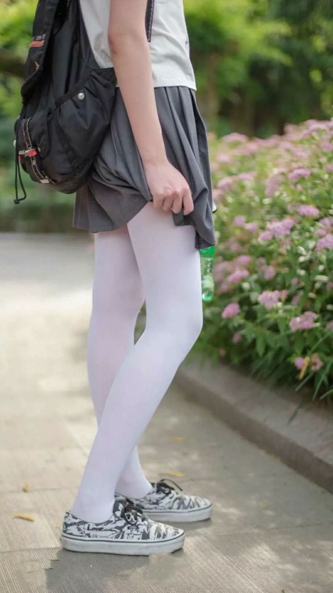 -德甲球队的年轻球员培养措施，德甲球员年龄限制